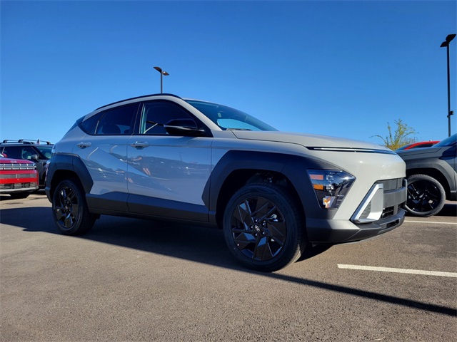 2026 Hyundai Kona SEL photo 2
