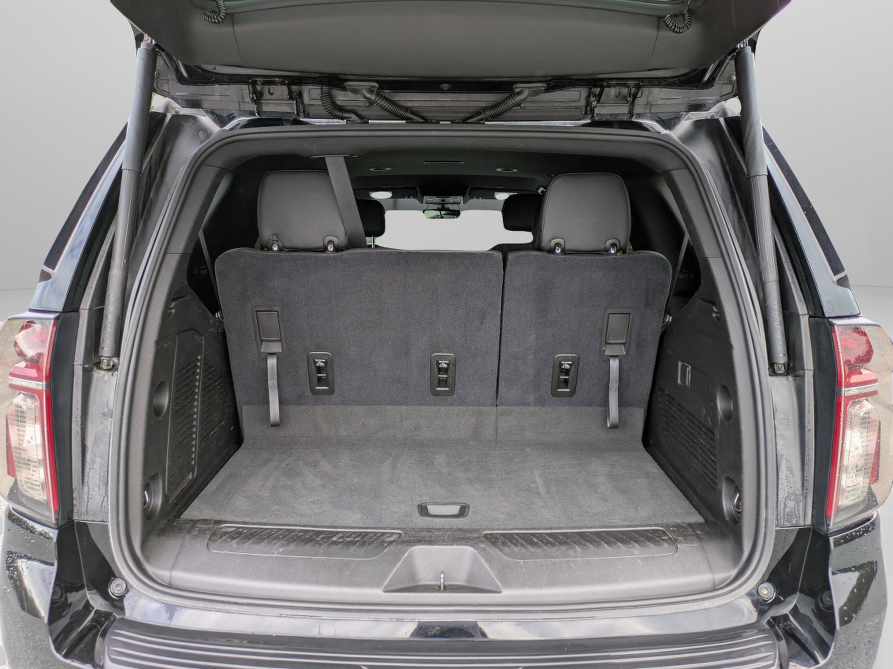 2021 Chevrolet Tahoe LT photo 5