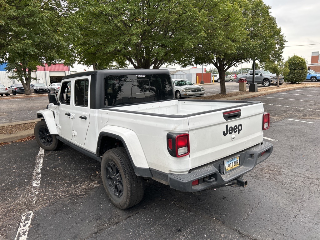 2021 Jeep Gladiator Sport photo 3