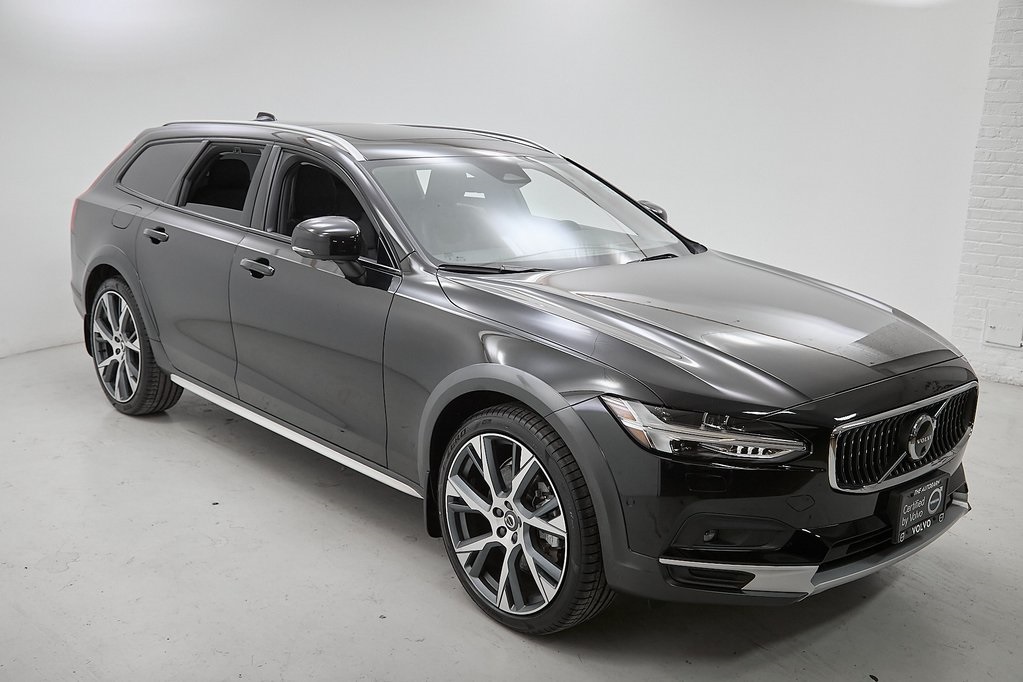 2024 VOLVO V90CC - Image 3