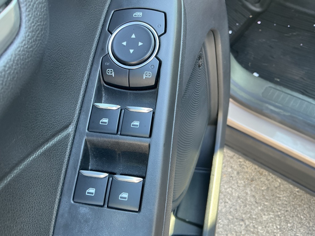 2021 Ford Escape Titanium photo 16