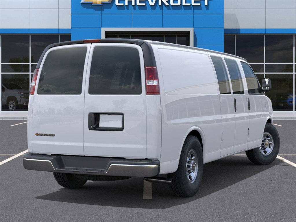 2025 Chevrolet Express Cargo 2500 photo 4