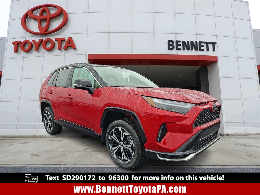 2025 Toyota RAV4 XSE's photo