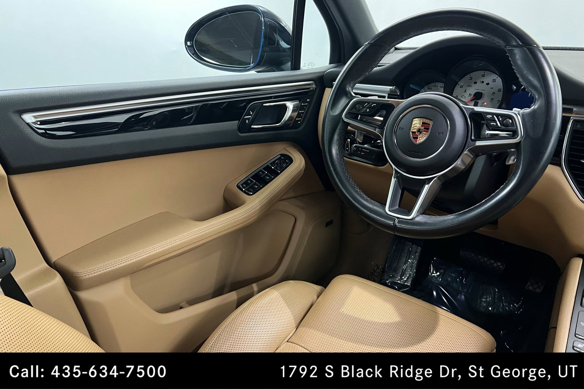 2017 Porsche Macan S photo 11