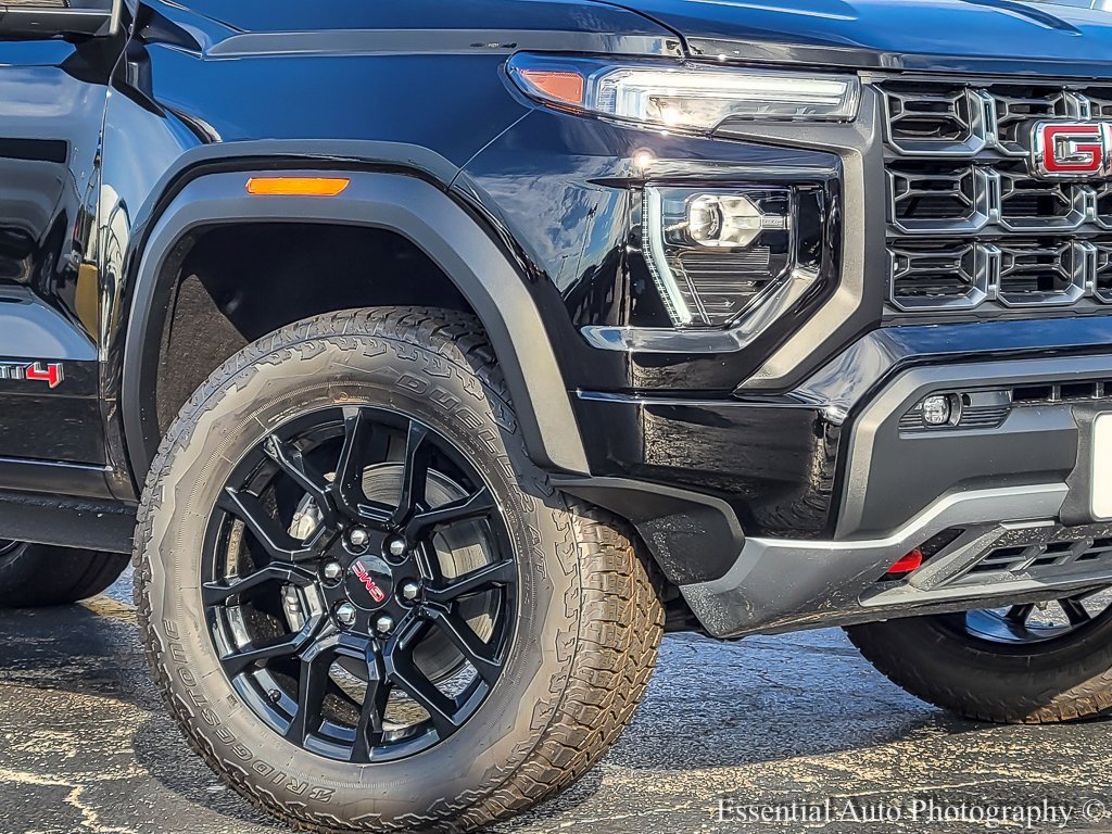 2025 Gmc Canyon AT4 photo 3