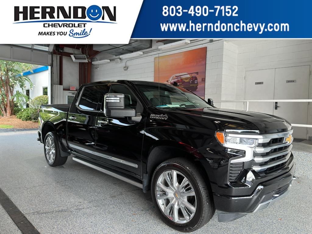 2024 Chevrolet Silverado 1500 High Country's photo