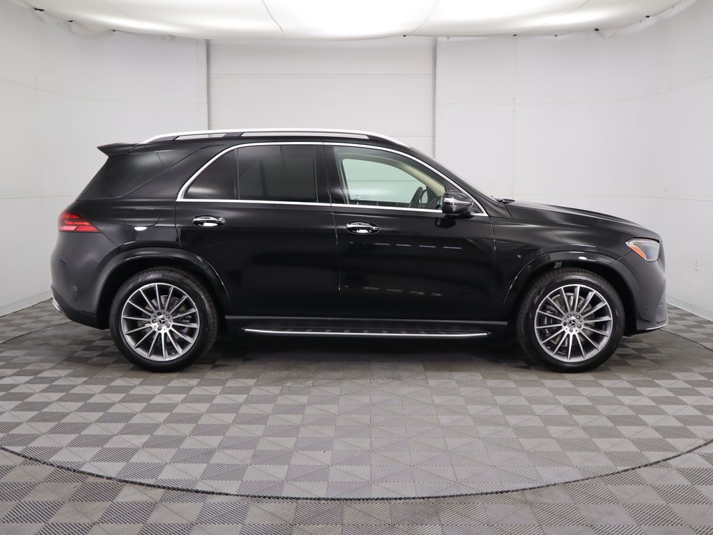2025 Mercedes Benz GLE 450 4MATIC photo 4