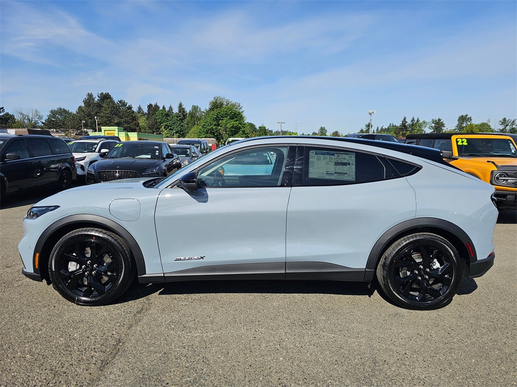 2024 Ford Mustang Mach-E Select photo 4