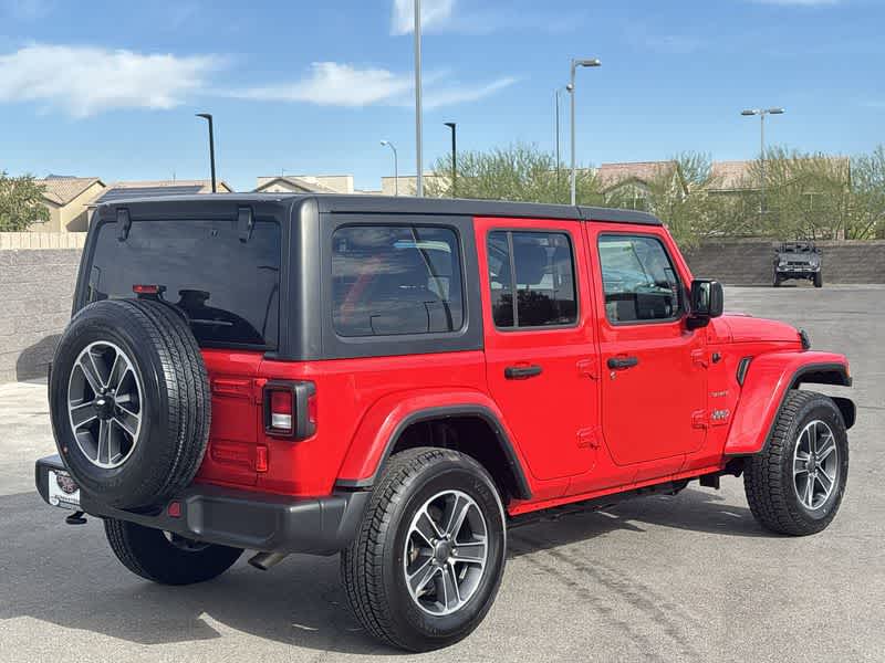 2023 Jeep Wrangler Sahara photo 8