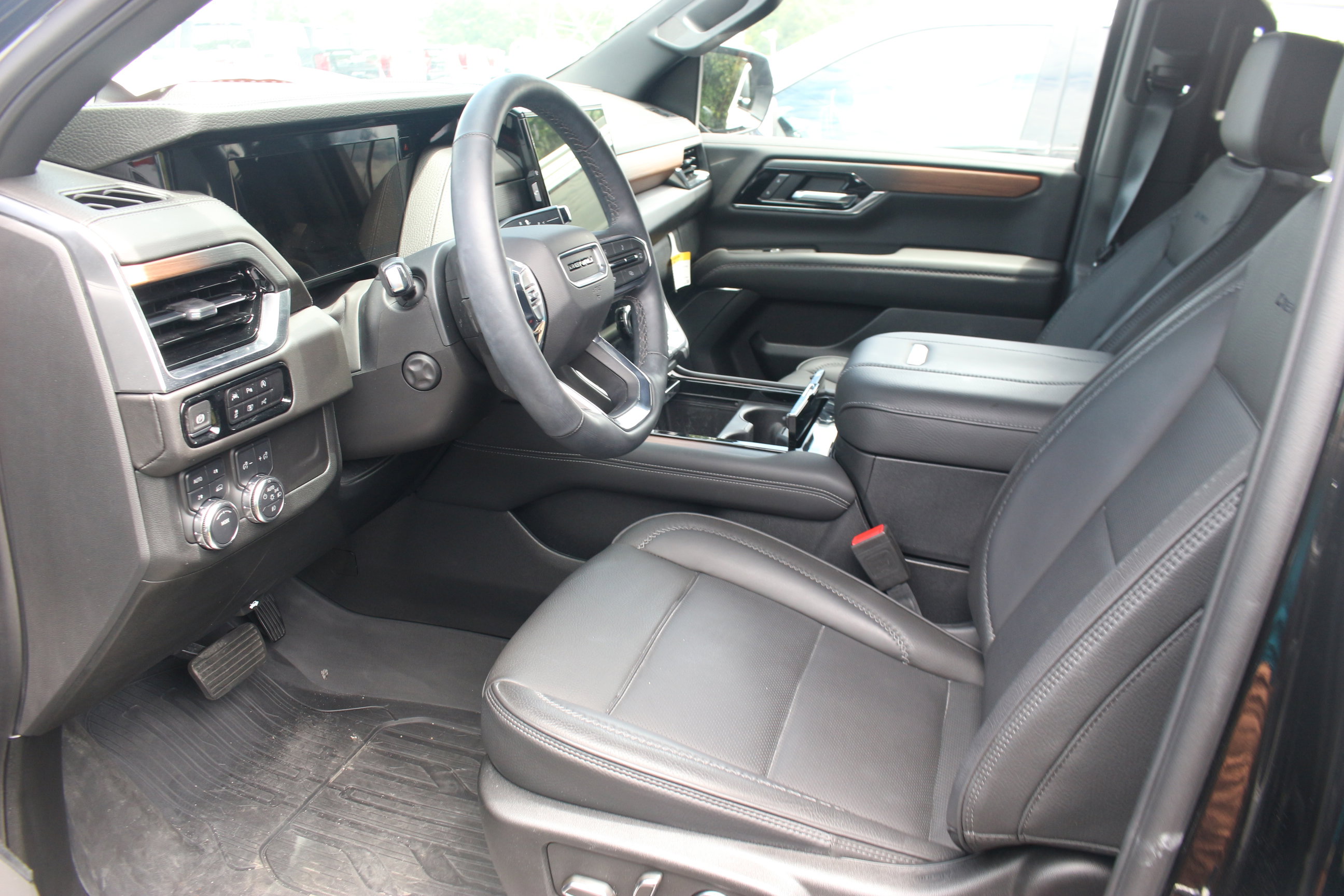2025 Gmc Yukon XL Denali photo 10