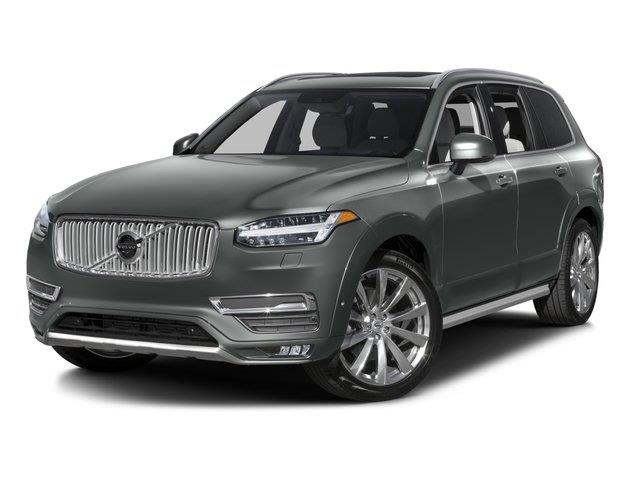 2016 Volvo XC90 Momentum's photo