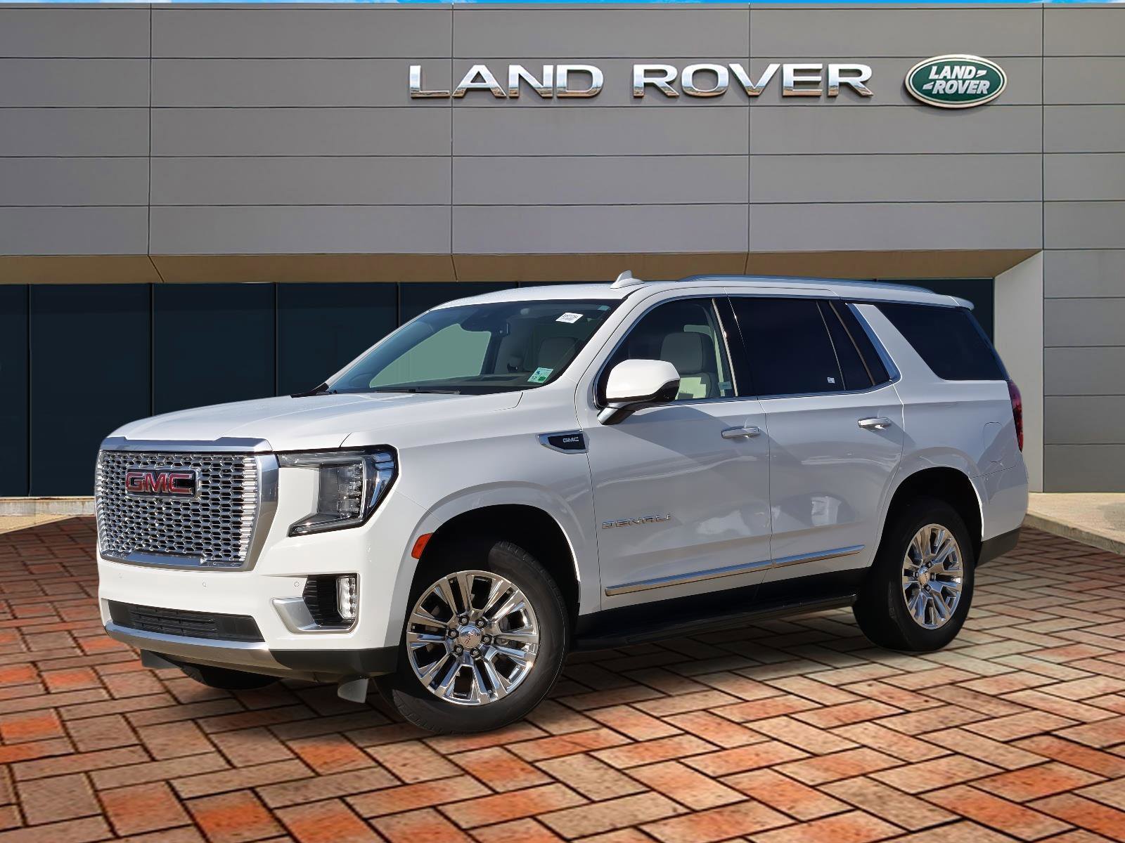 2023 GMC Yukon Denali's photo