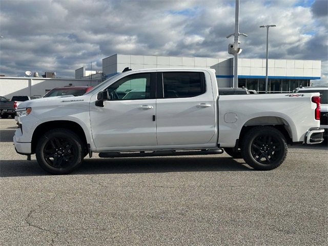 2026 Chevrolet Silverado 1500 RST photo 2