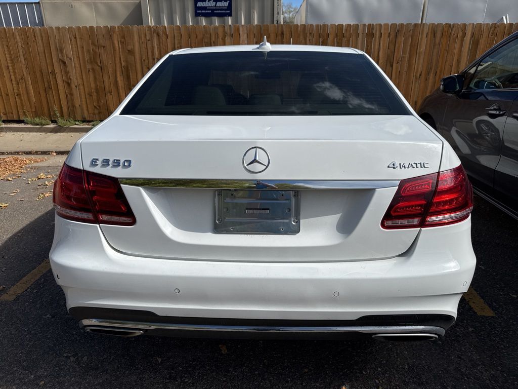 2014 Mercedes Benz E 550 4MATIC photo 2