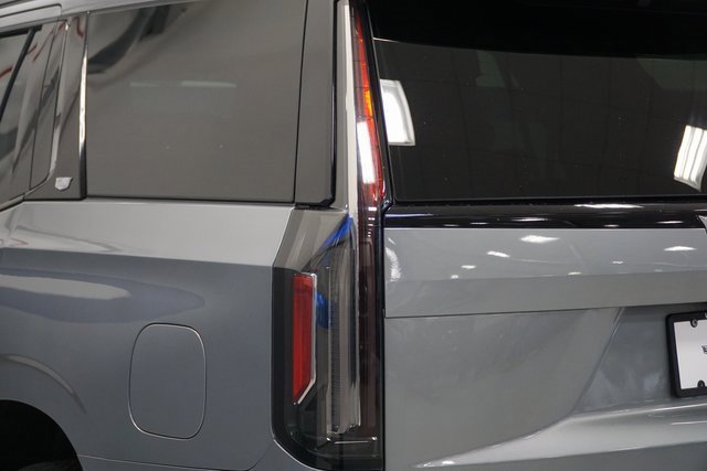 2023 Cadillac Escalade Sport photo 3