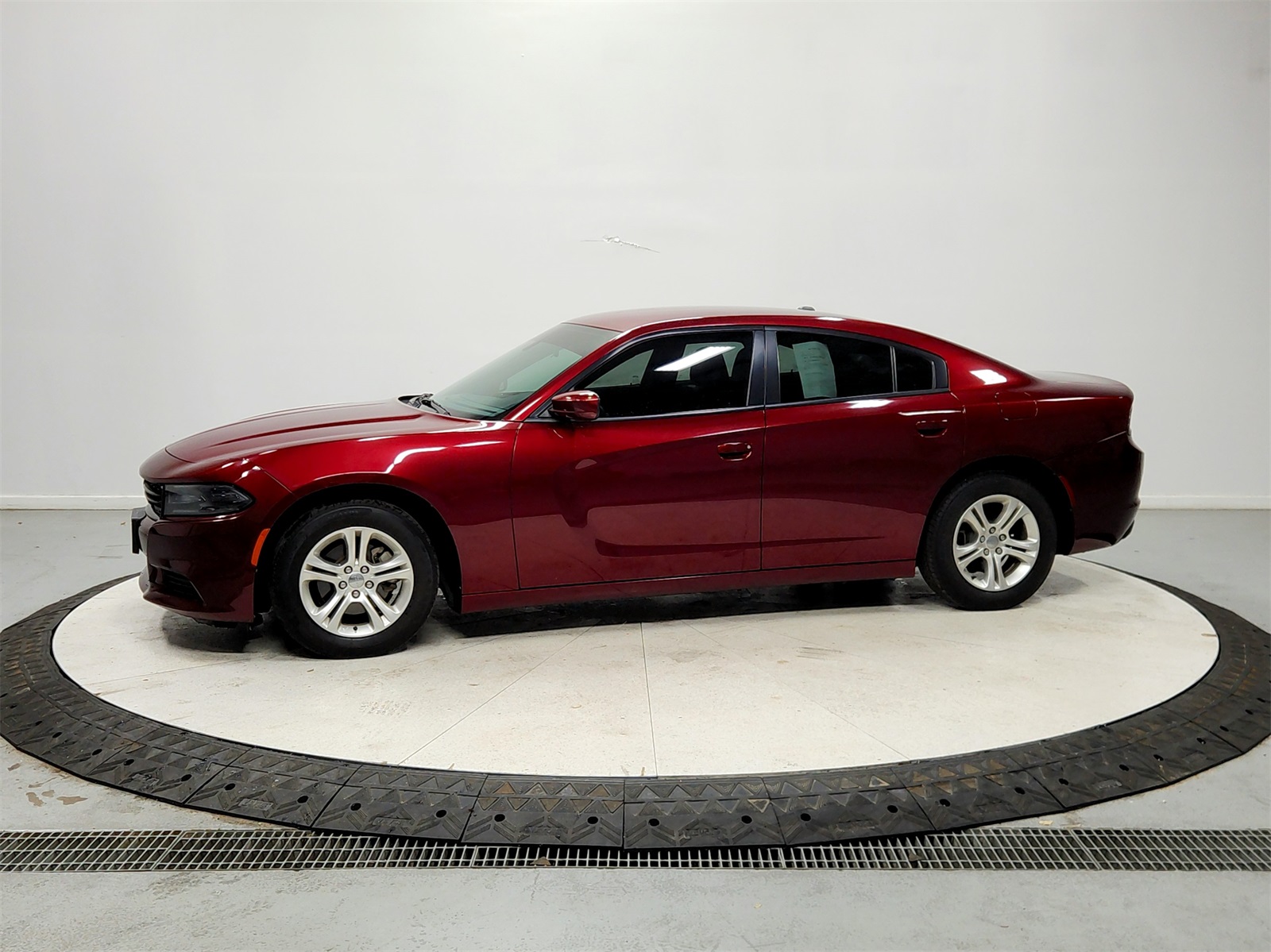 2021 Dodge Charger SXT photo 3