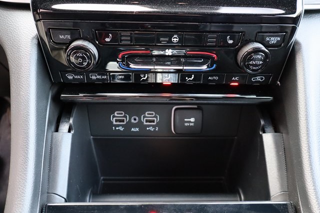 2025 Jeep Grand Cherokee Limited photo 19