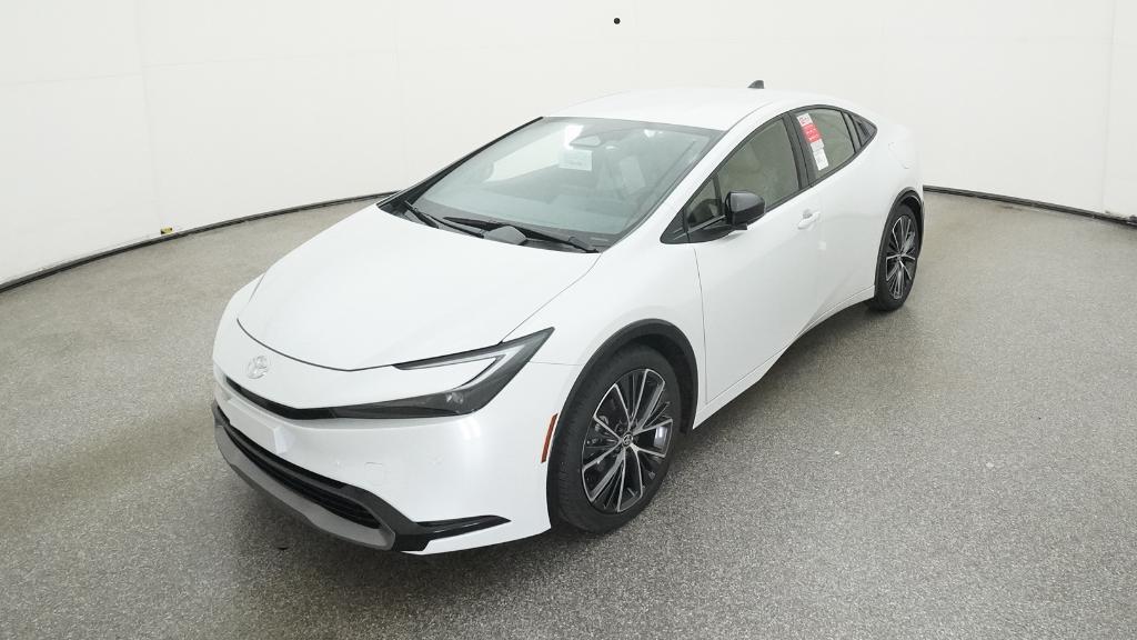 2026 Toyota Prius XLE's photo