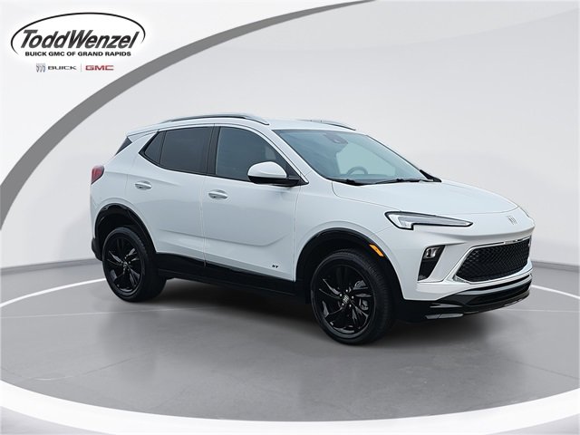 2025 Buick Encore GX Sport Touring's photo