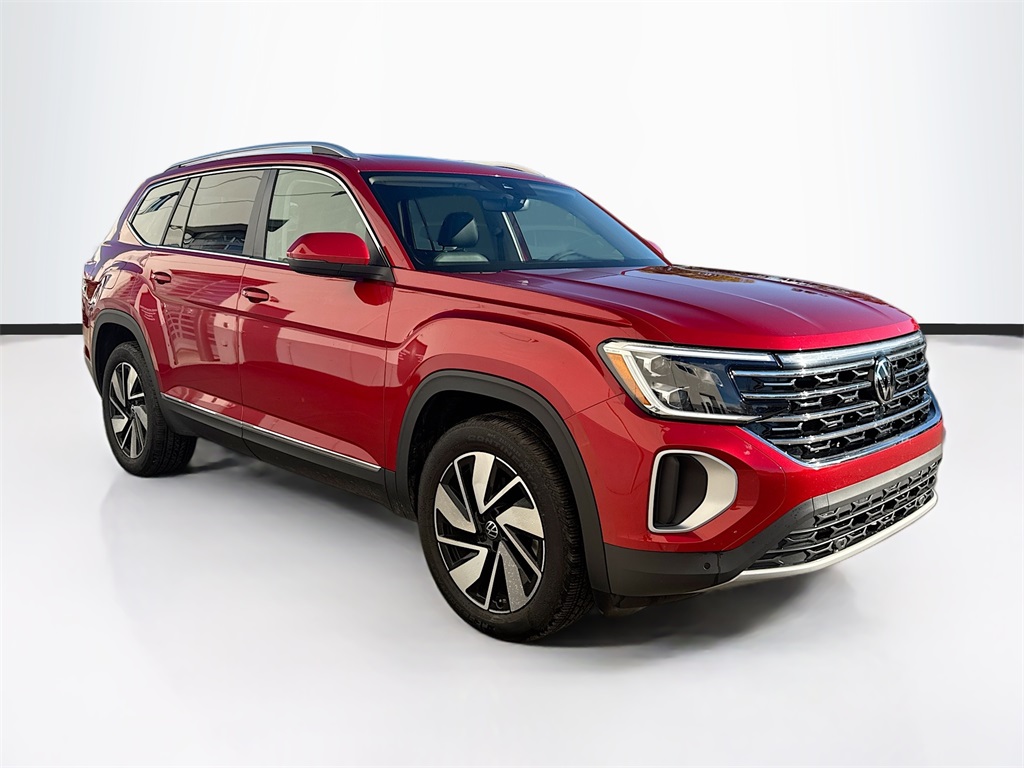 2025 Volkswagen Atlas SEL photo 3