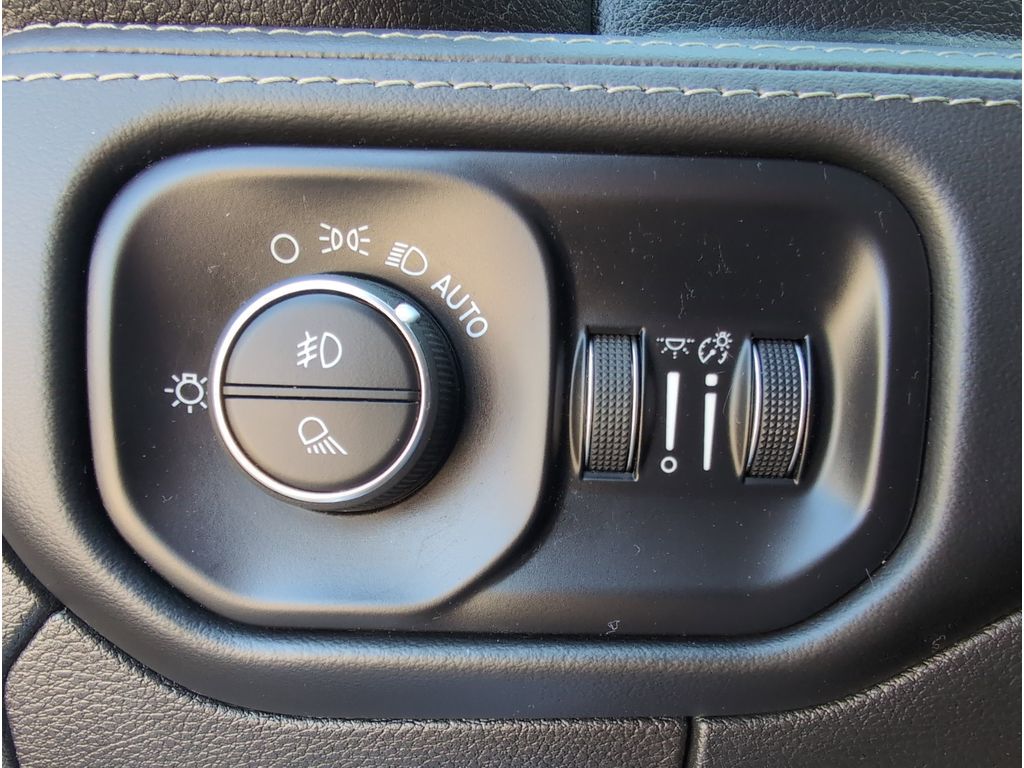 2021 Ram 1500 TRX photo 21
