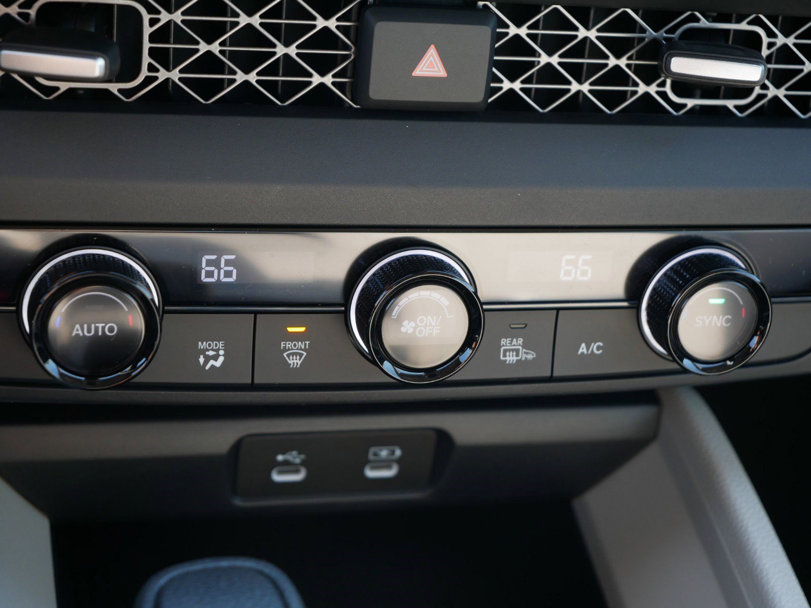 2025 Honda Accord SE photo 17
