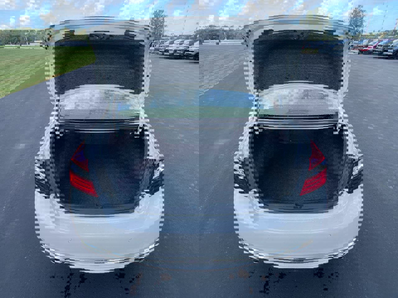 2017 Honda Accord Touring photo 24