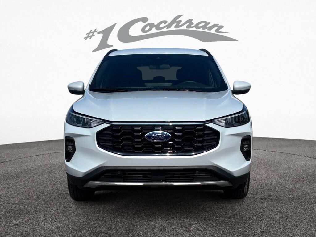 2025 Ford Escape Hybrid ST-Line Select photo 2