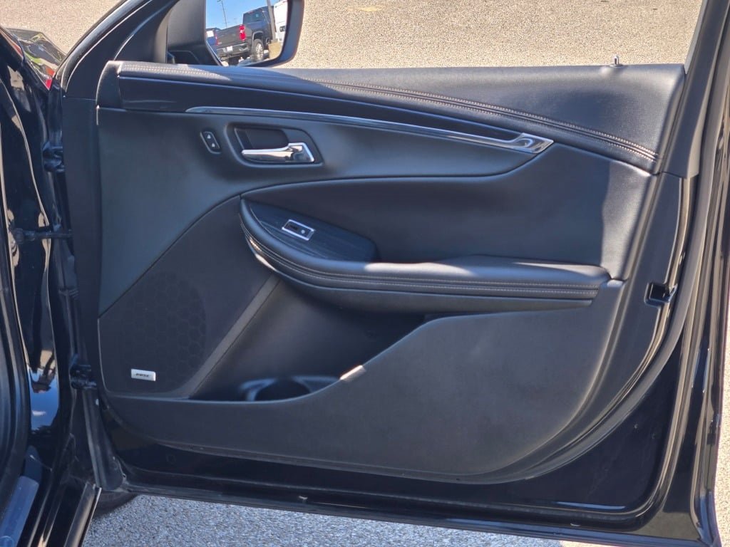 2018 Chevrolet Impala Premier photo 4