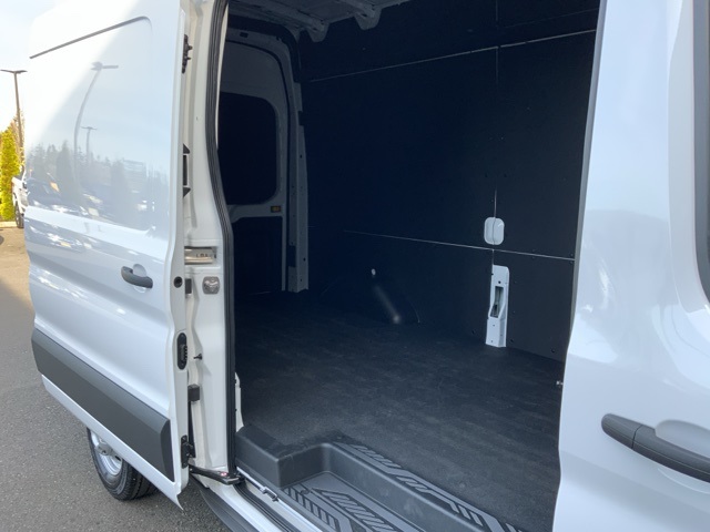 2024 Ford Transit photo 9
