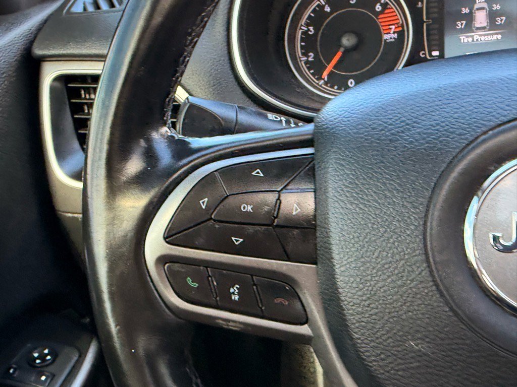 2020 Jeep Cherokee Latitude photo 15