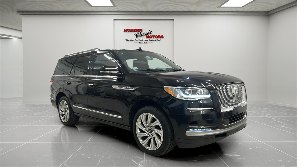 2024 Lincoln Navigator Premiere's photo