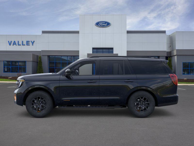 2025 Ford Expedition photo 4