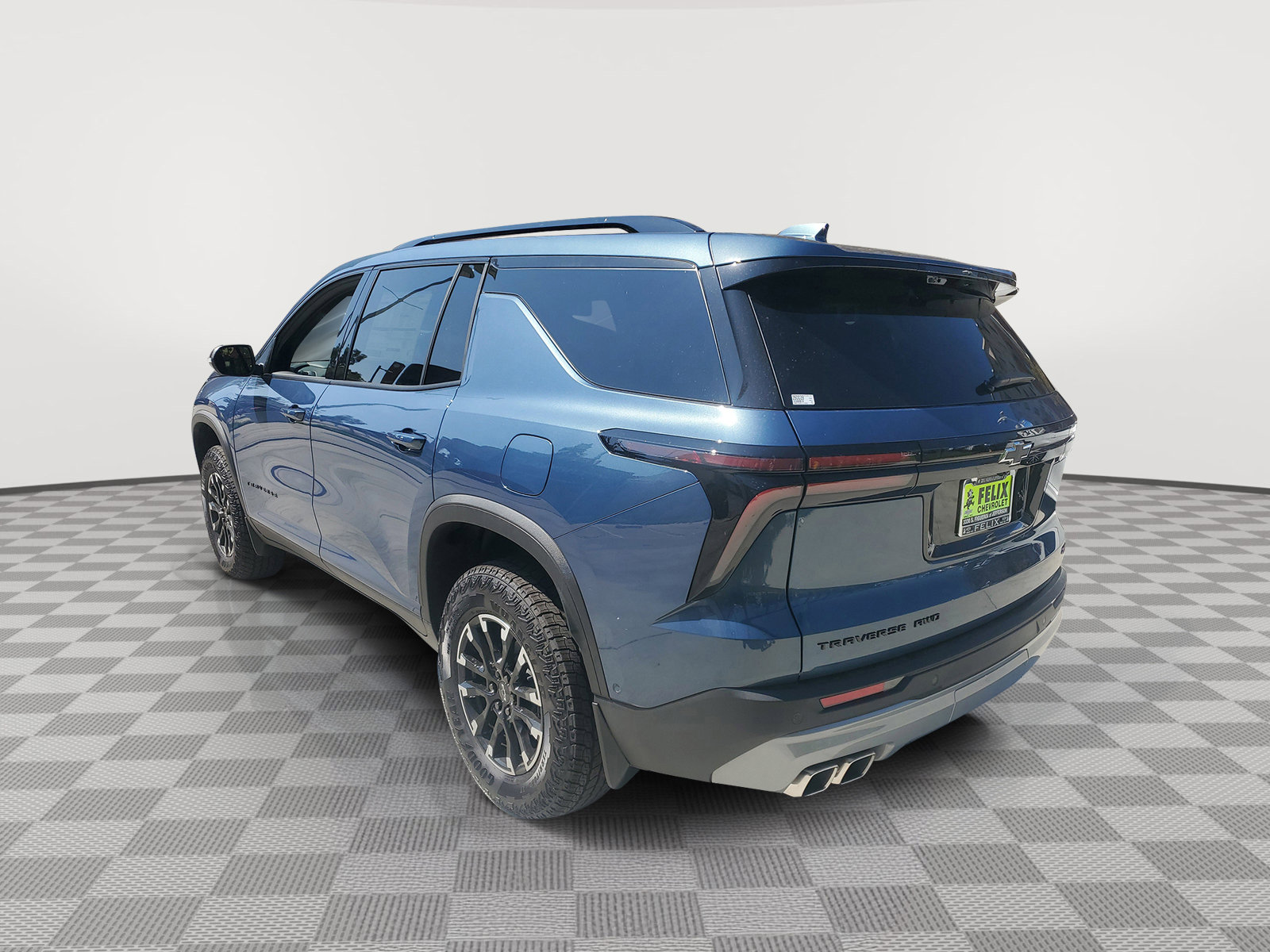 2026 Chevrolet Traverse Z71 photo 4