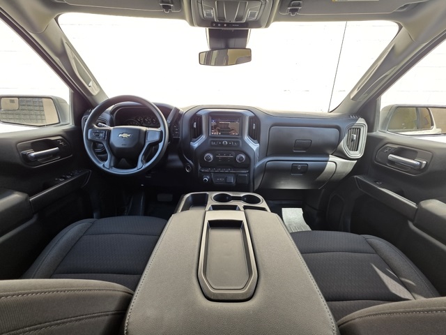 2022 Chevrolet Silverado 1500 Custom photo 14