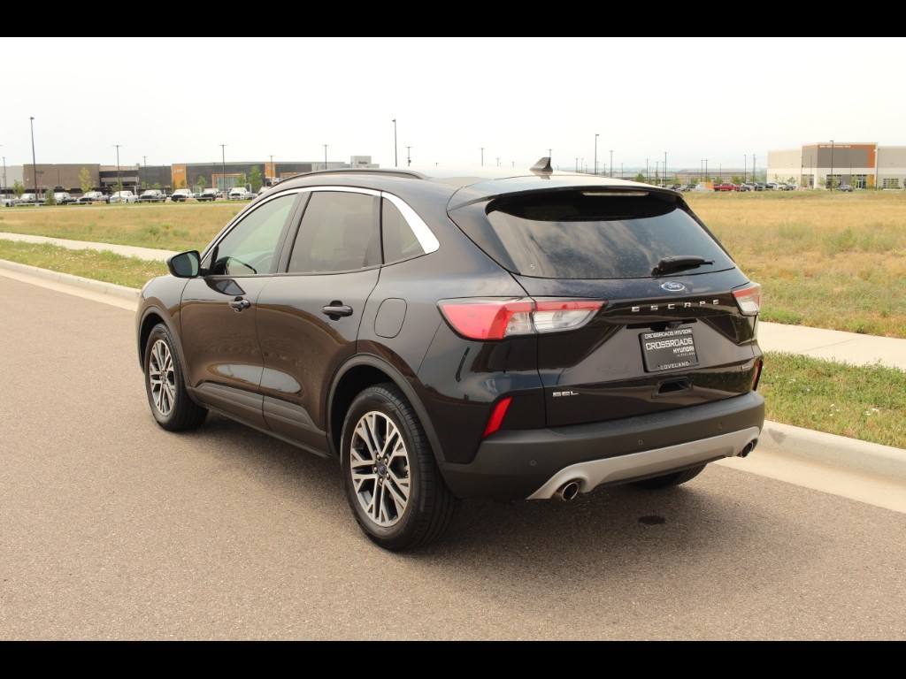 2021 Ford Escape SEL Hybrid photo 2