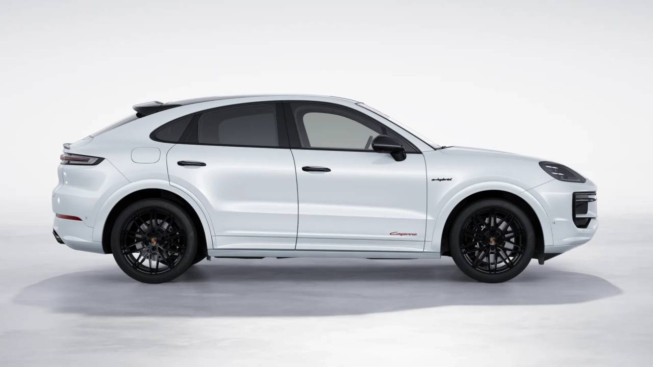 2026 Porsche Cayenne E-Hybrid Coupe photo 6