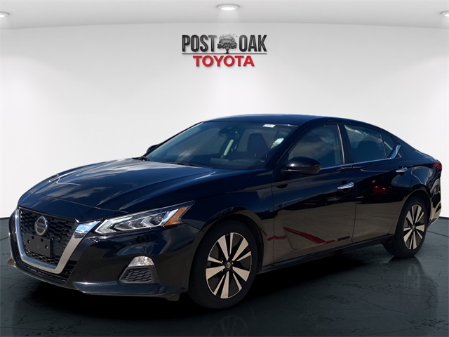 2022 Nissan Altima SV photo 4