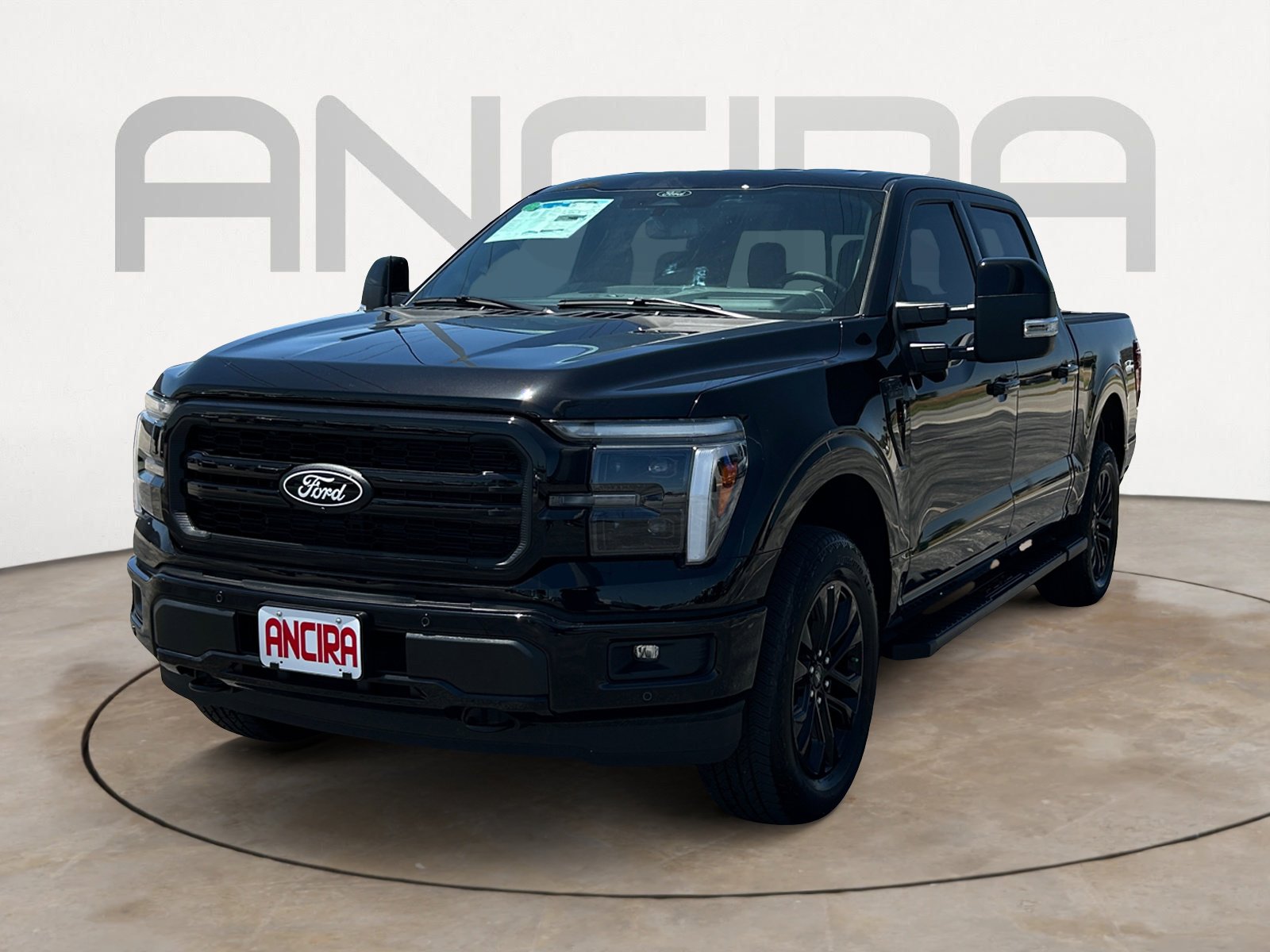 2025 Ford F-150 Lariat photo 4