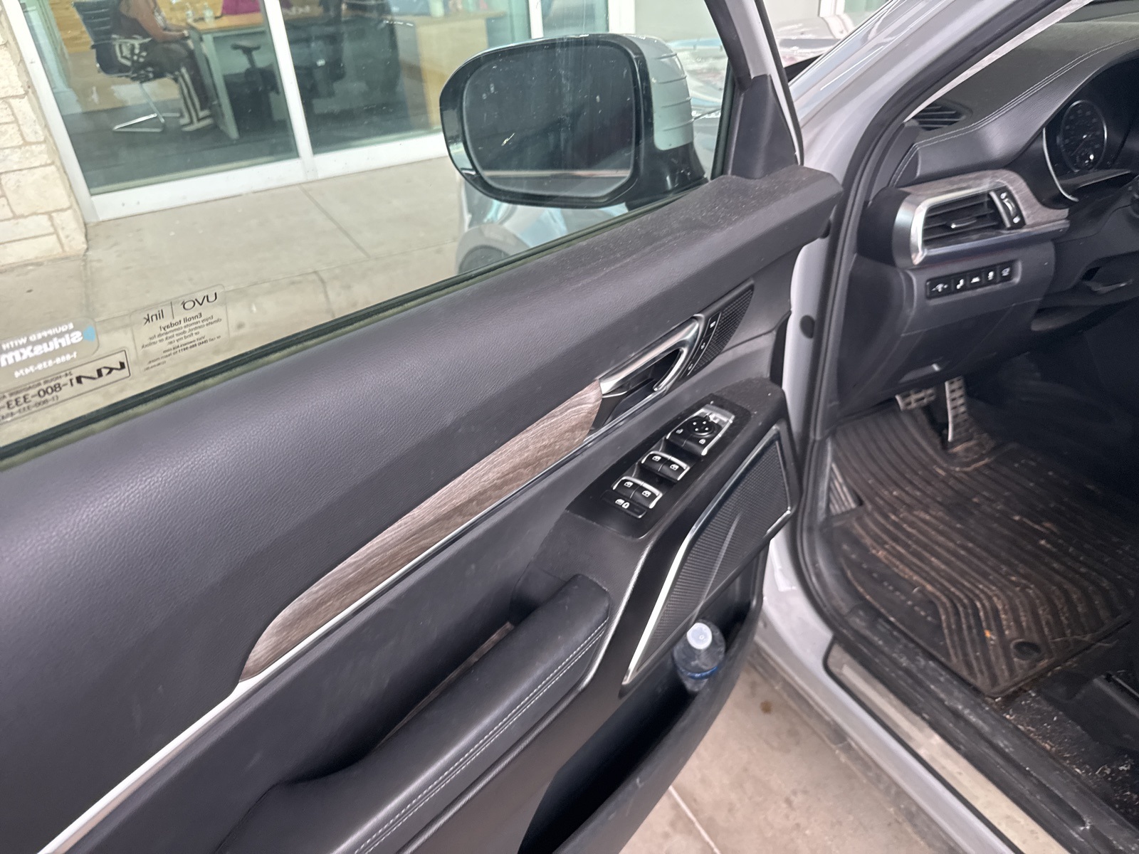 2022 Kia Telluride SX photo 4