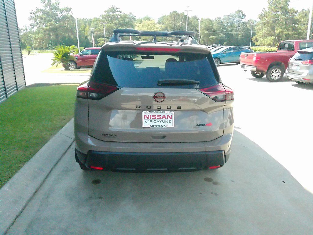 2026 Nissan Rogue SV photo 4