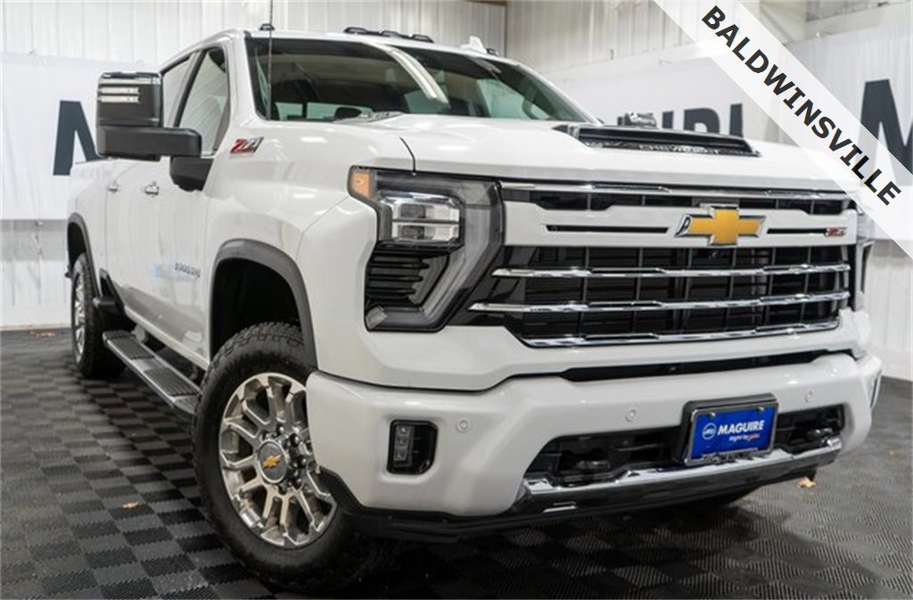 2024 Chevrolet Silverado 3500HD LTZ's photo