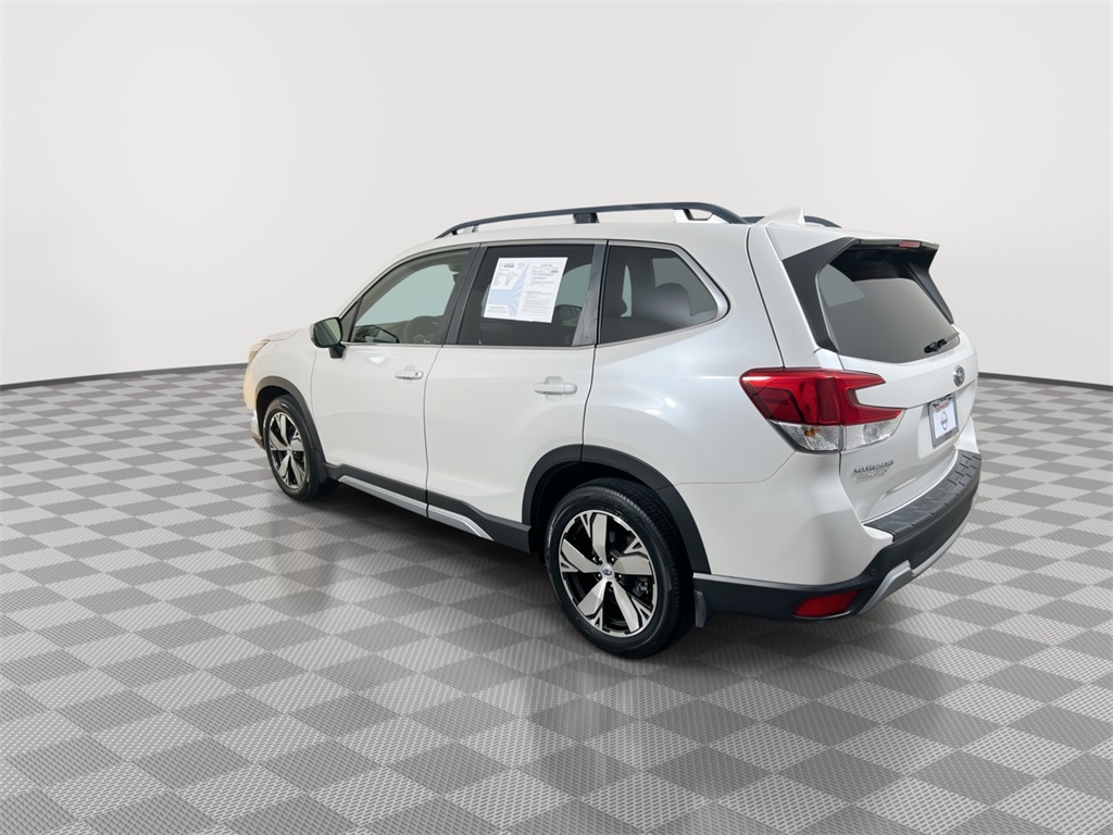2021 Subaru Forester Touring photo 6
