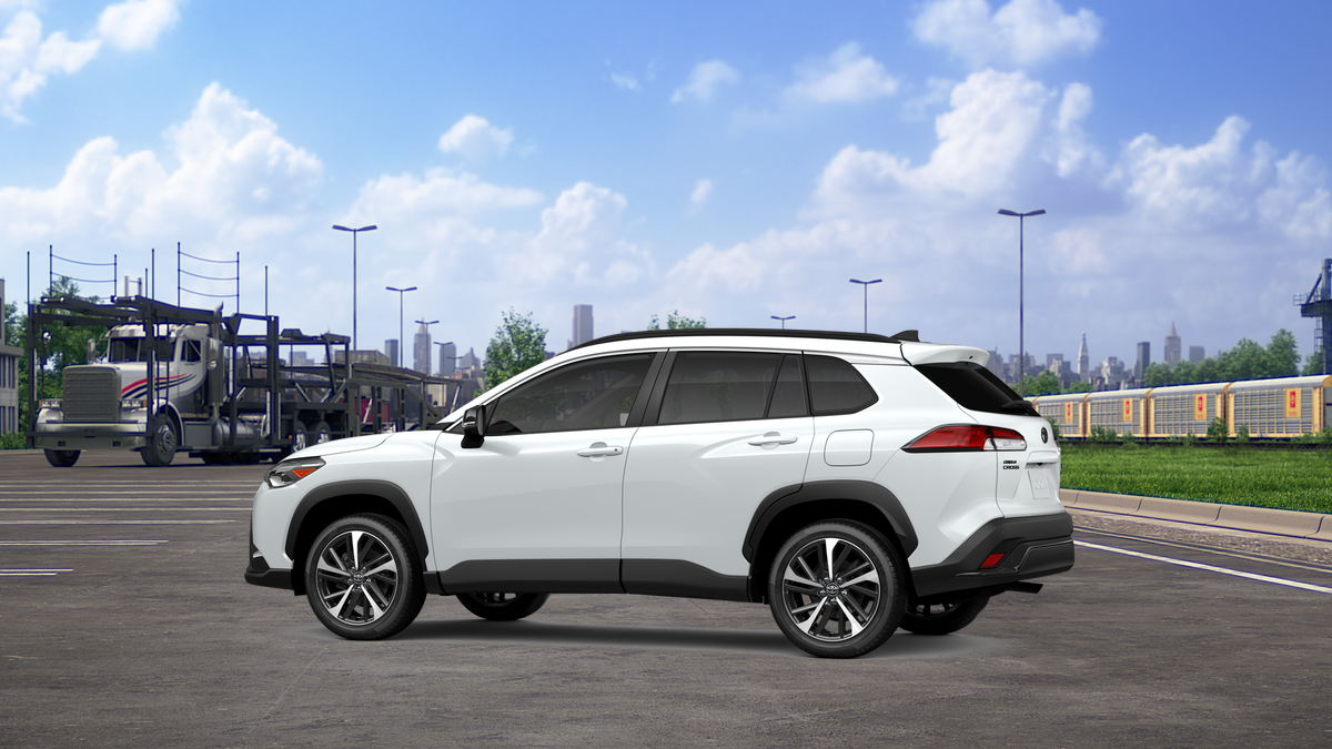 2025 Toyota Corolla Cross Hybrid XSE photo 2