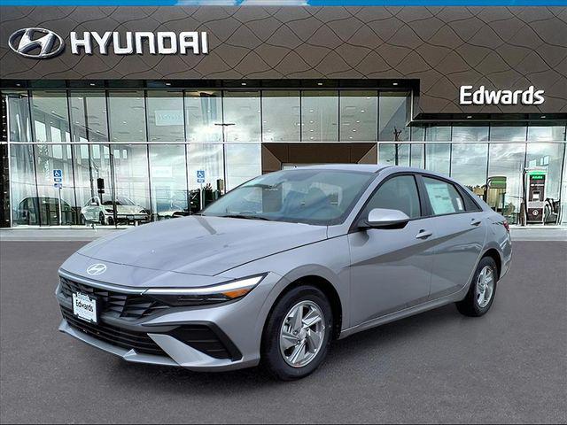 2026 Hyundai Elantra SE's photo