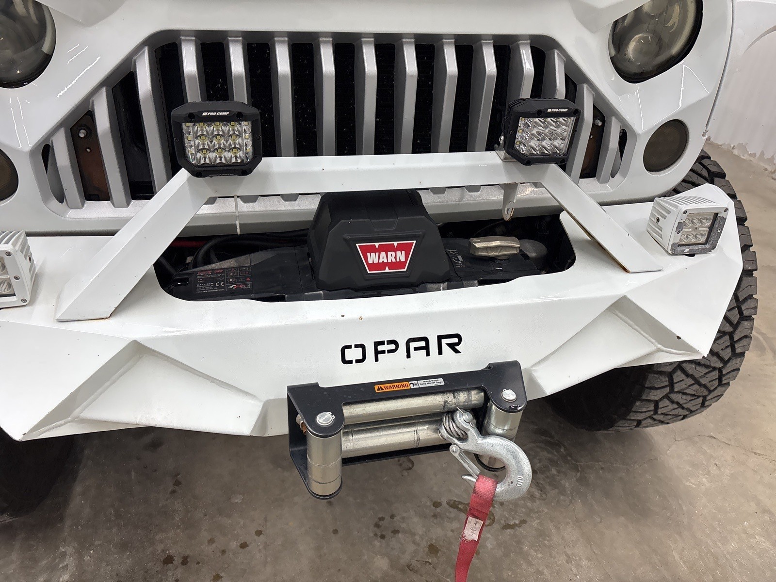 2016 Jeep Wrangler Unlimited Rubicon photo 4