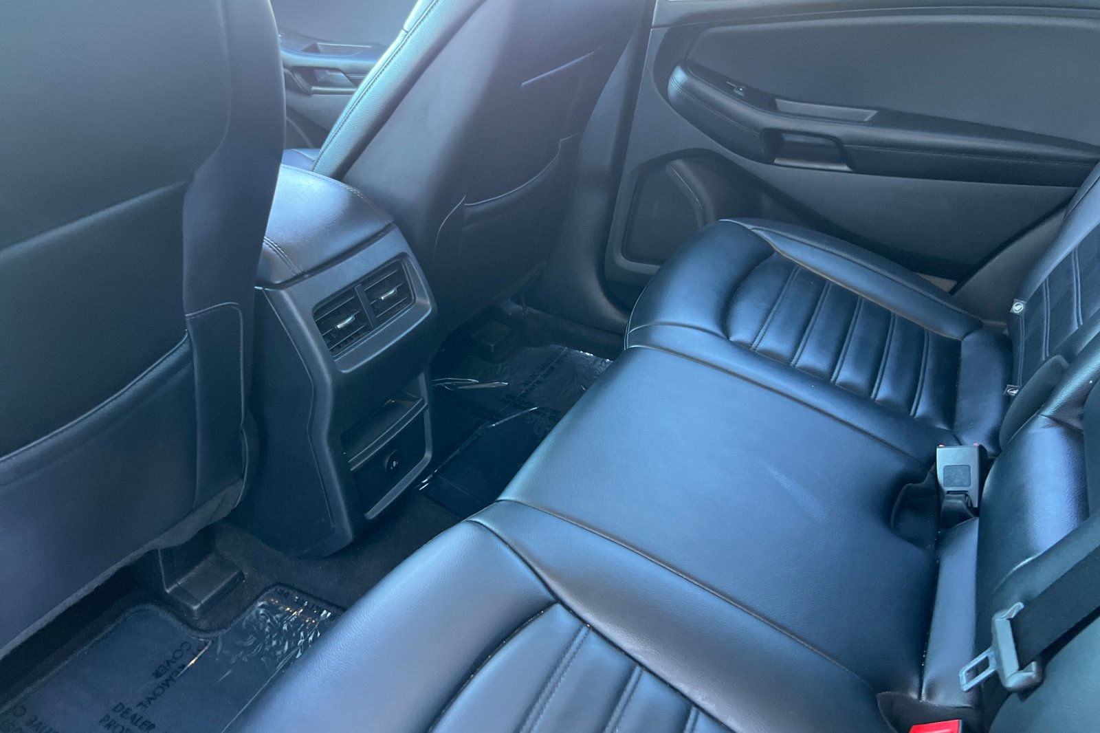 2023 Ford Edge SEL photo 8