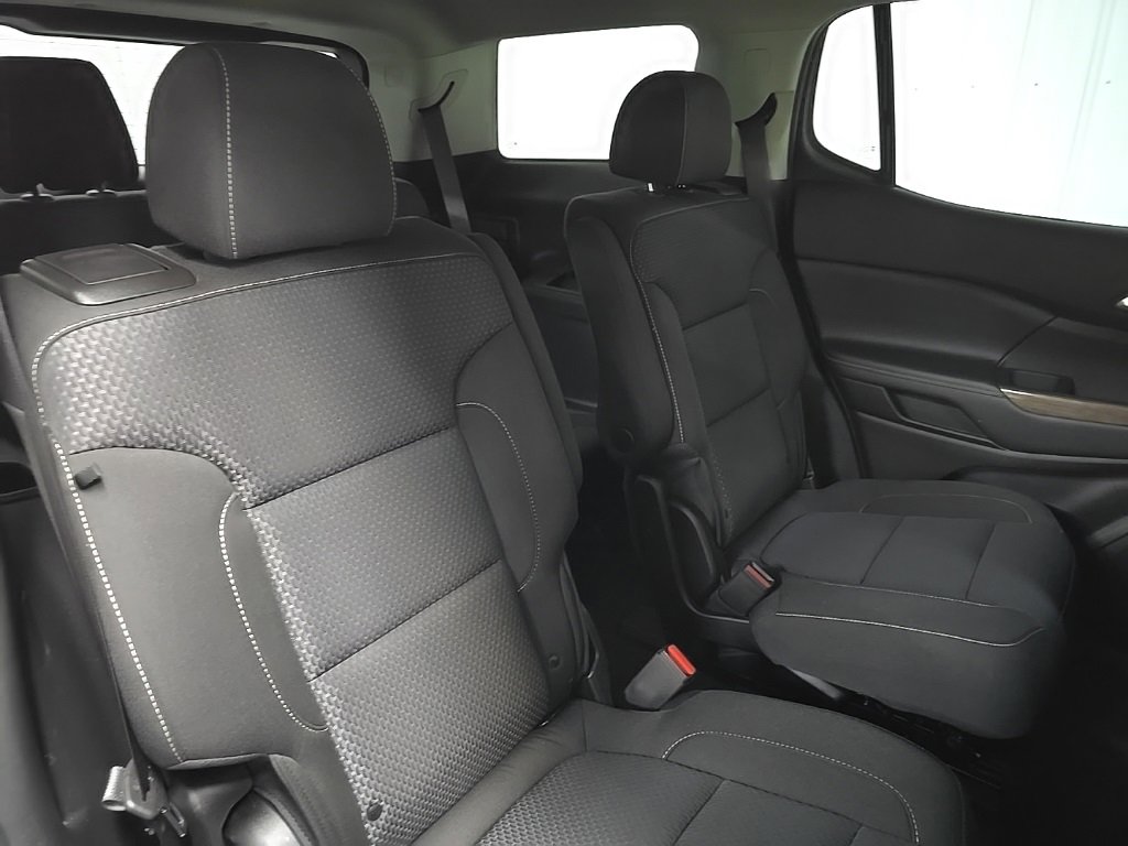 2022 Gmc Acadia SLE photo 16