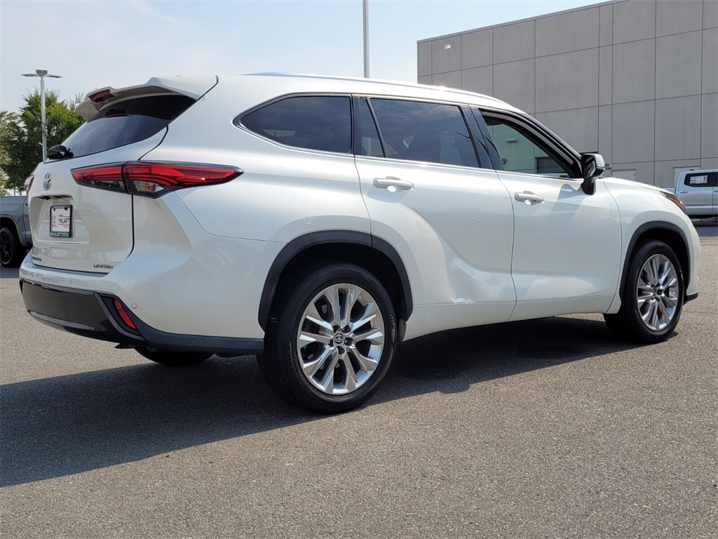 2020 Toyota Highlander Limited photo 2