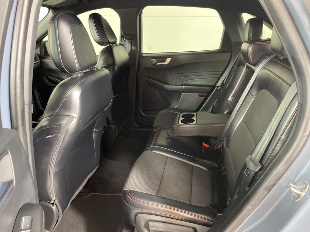 2023 Ford Escape ST-Line photo 34